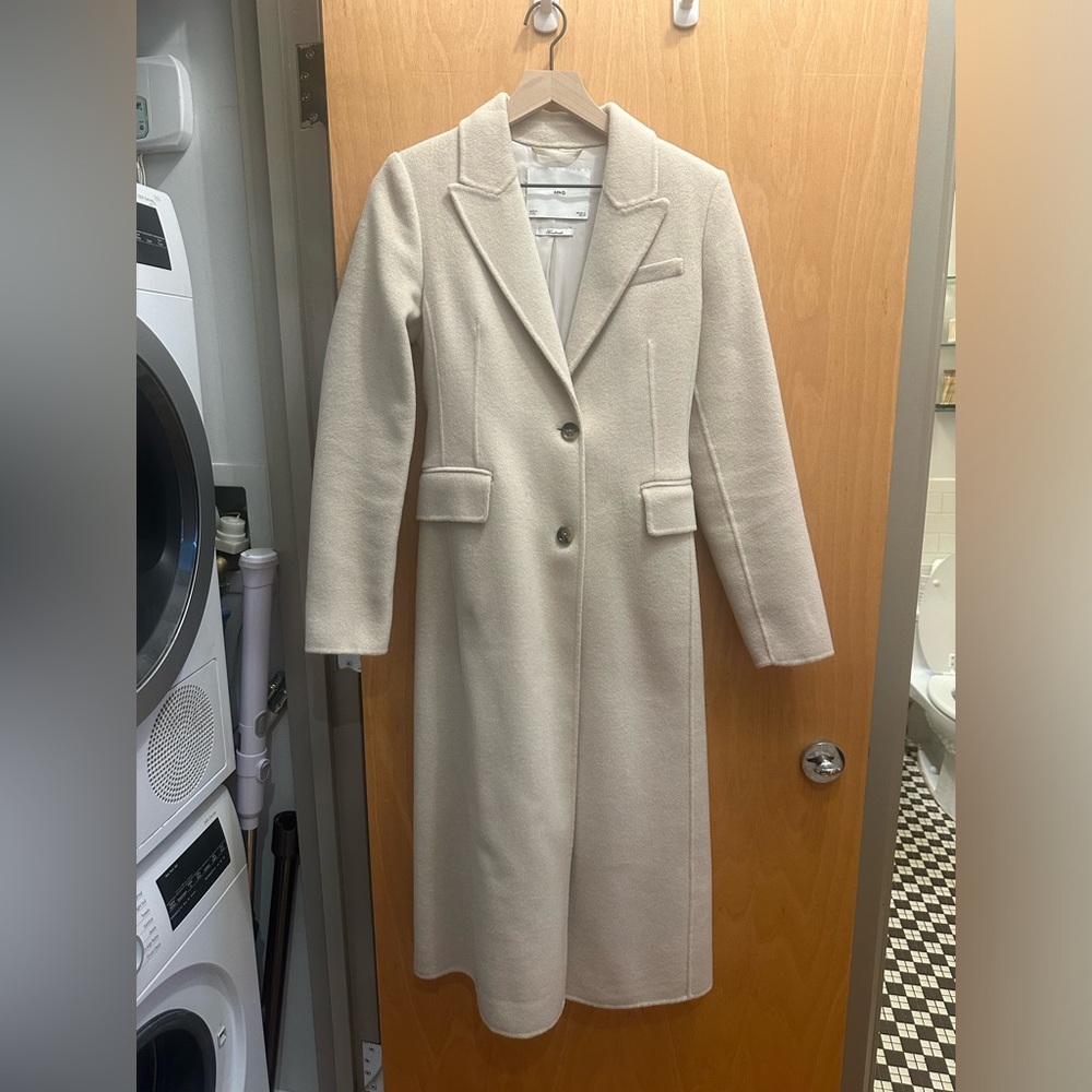Unworn Mango Cream Winter Coat